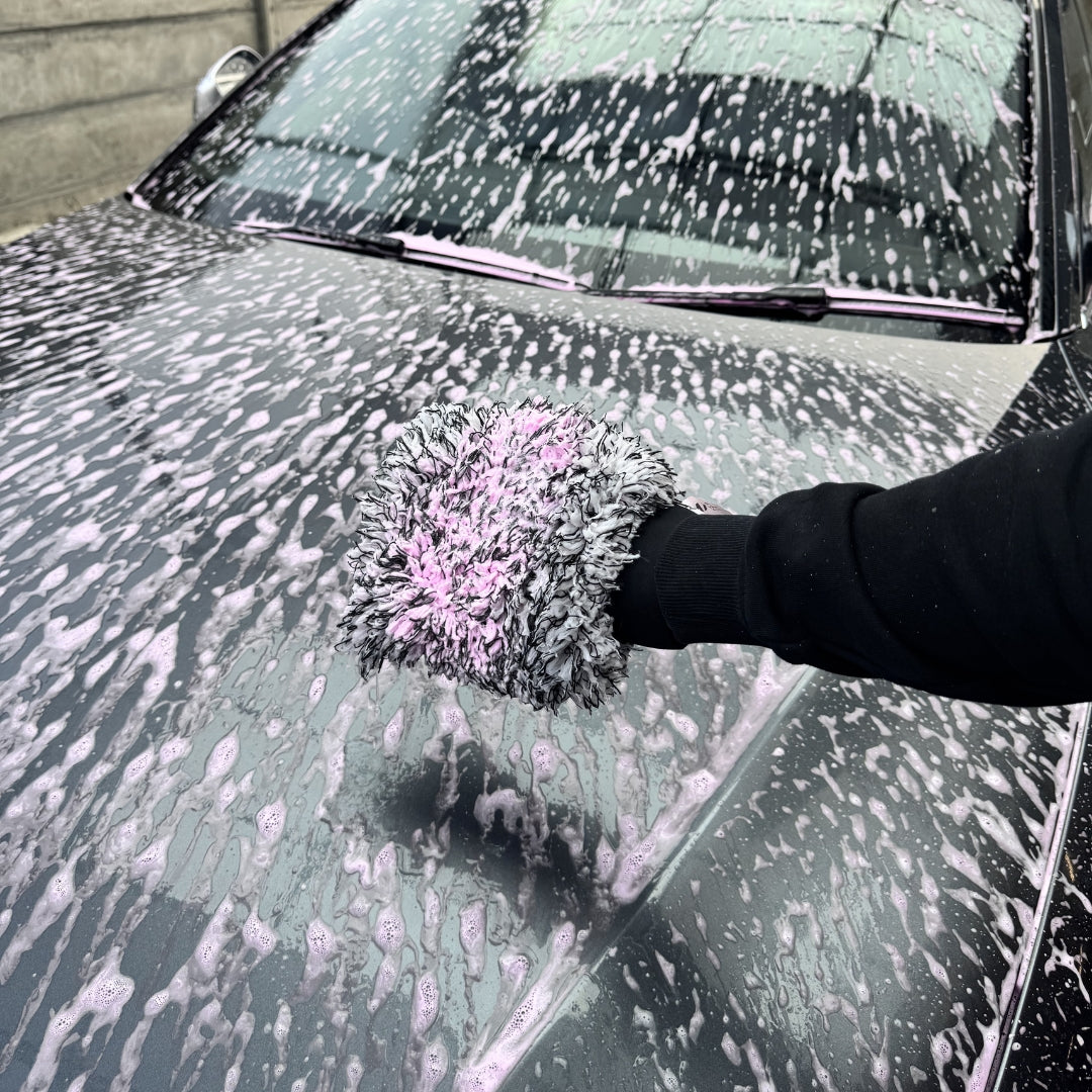 Microfiber WashMitt by Prismax for car care, showing soft, plush microfiber material ideal for gentle vehicle washing.